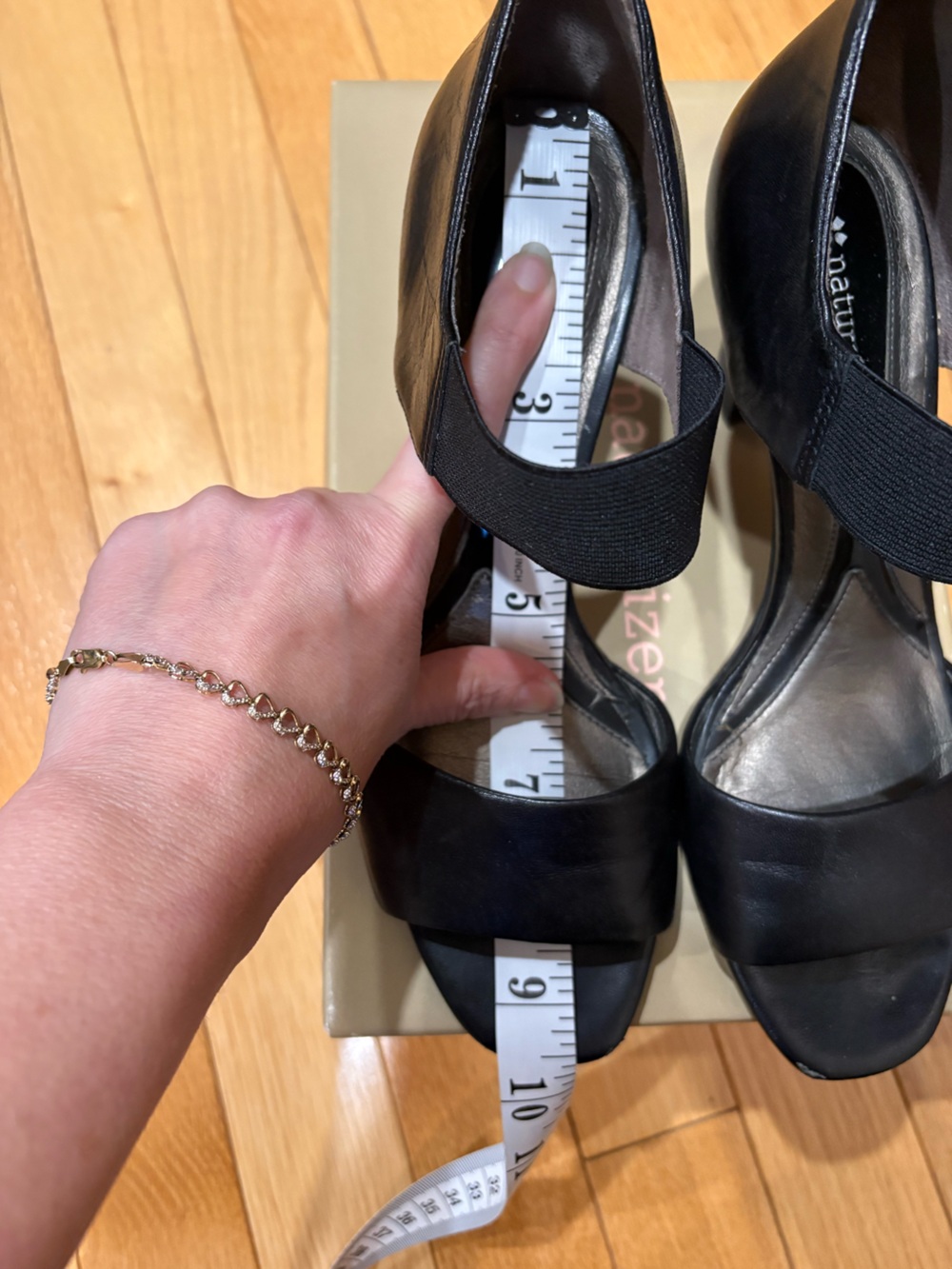 Naturalizer Black Open-Toe Elastic Strap Block Heels, size 7 - Picture 8 of 12